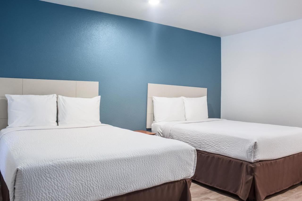 Woodspring Suites คอนโร ภายนอก รูปภาพ