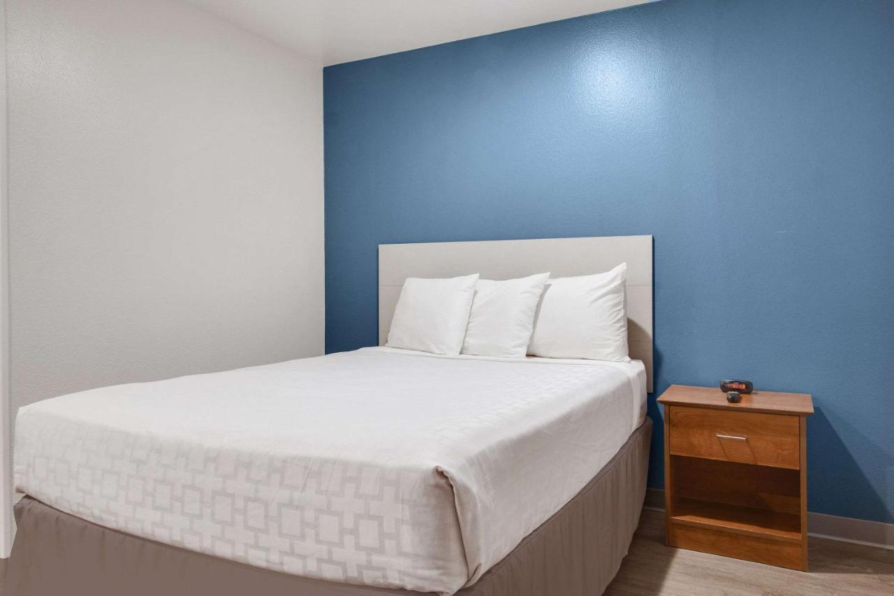 Woodspring Suites คอนโร ภายนอก รูปภาพ